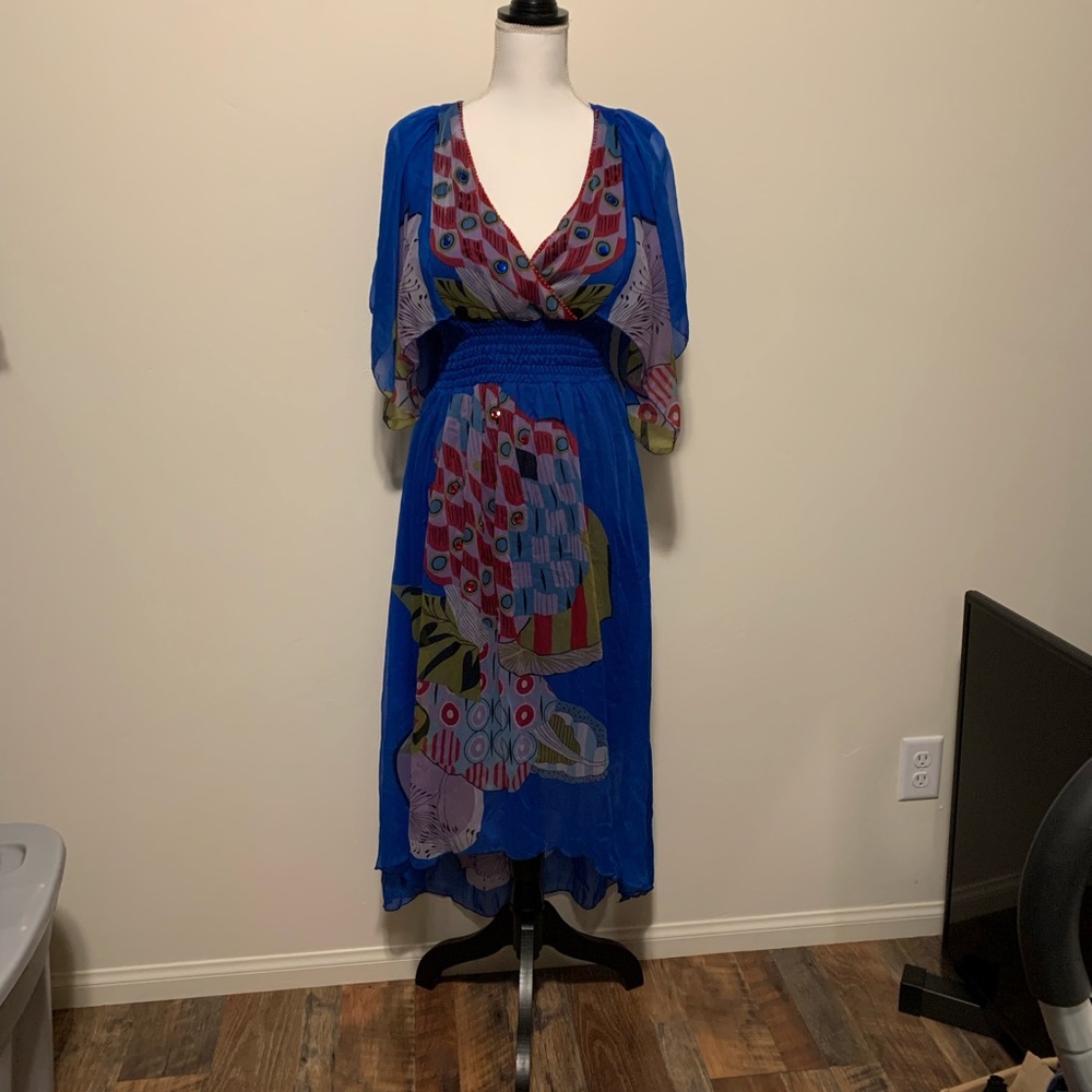 Beautiful hi lo dress size XL